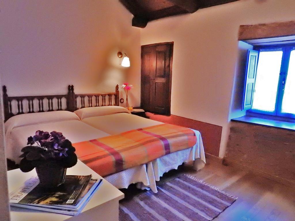 La Casa De Murias Murias de Rechivaldo Habitación foto